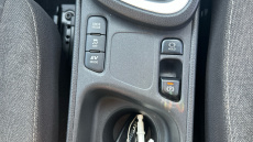 Toyota Yaris Cross 1.5 Hybrid Design 5dr CVT Hybrid Estate